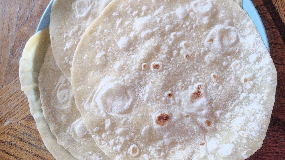 4-Ingredient flour tortilla recipe - goodbye store-bought wraps!